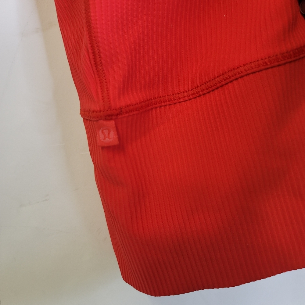 Lululemon Power Pivot  Ribbed Tank - Picture 5 of 7